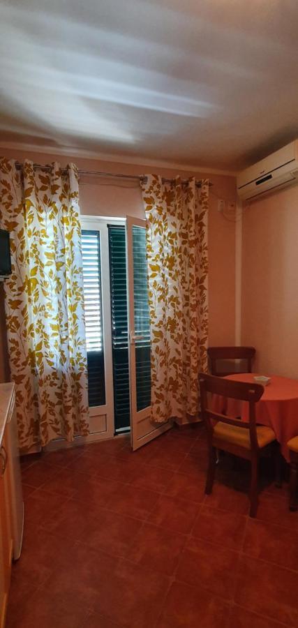 Lav Apartments แฮร์เซ็ก-โนวี ภายนอก รูปภาพ