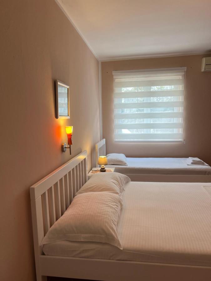 Lav Apartments แฮร์เซ็ก-โนวี ภายนอก รูปภาพ